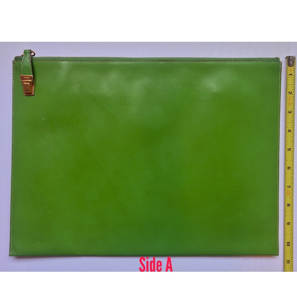Authentic Prada Vitello Pocket Clutch, Leather *RARE COLOR* - Picture 2 of 7
